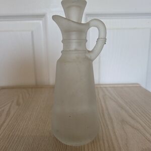 Vintage Anchor Hocking 1938-1980 Frosted Glass Cruet with Cap / Stopper